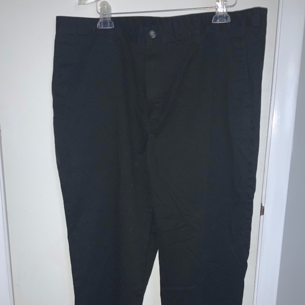 Falls Creek Men's Black Khakis 42"x30"